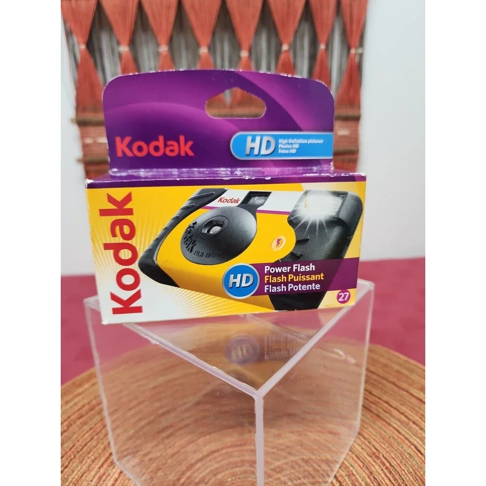 Kodak HD Power Flash Disposable Camera 27 Picture Exp 05/2015 New In Box Sealed